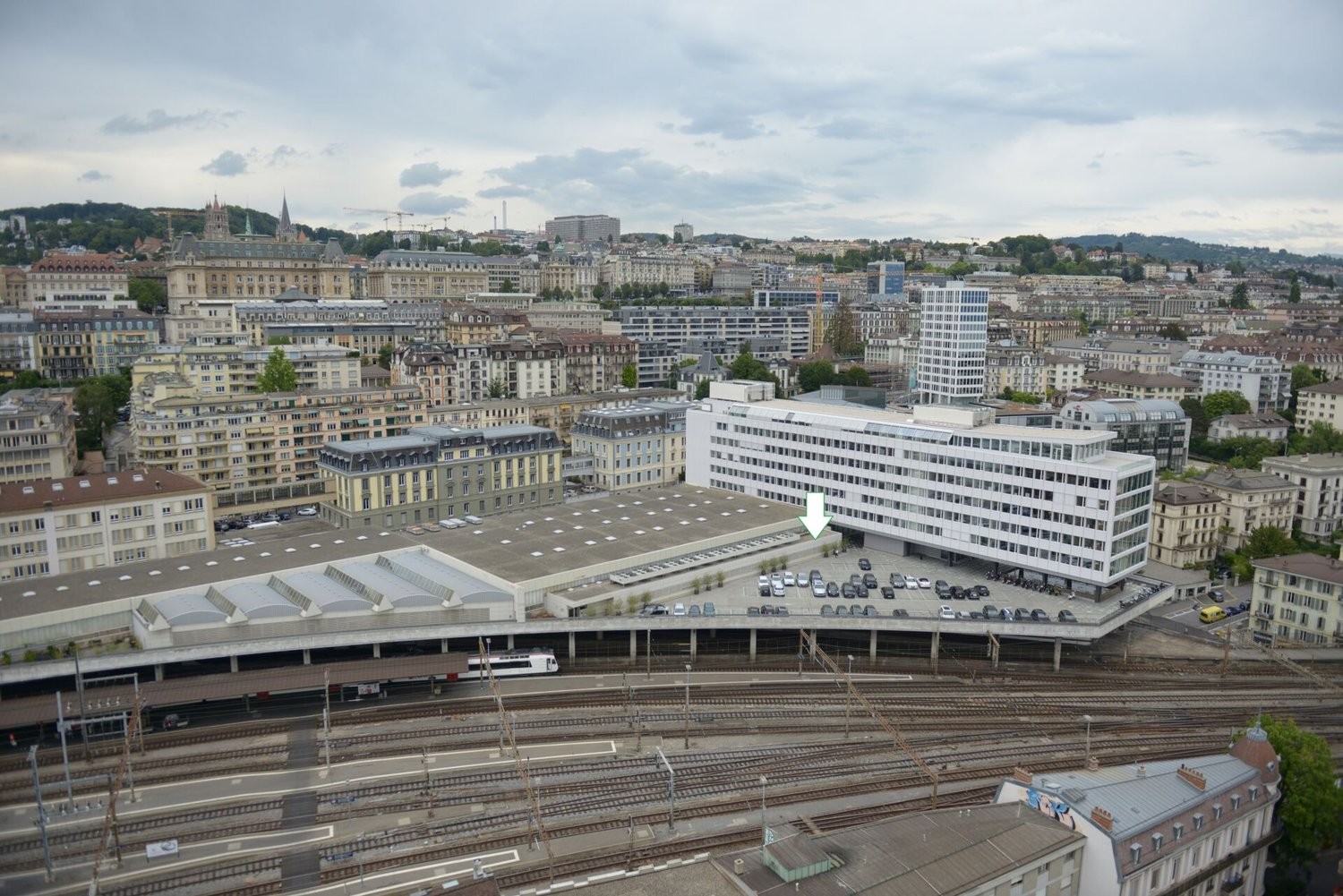 467m² office, photo 1 of 10
