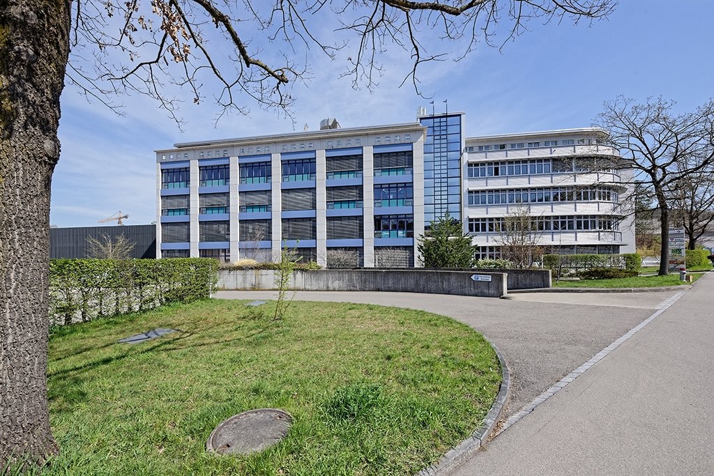 125m² bureau, photo 1 sur 7