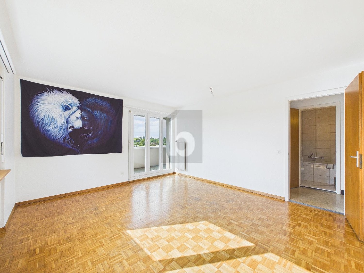 4 rooms apartment, photo 2 of 4