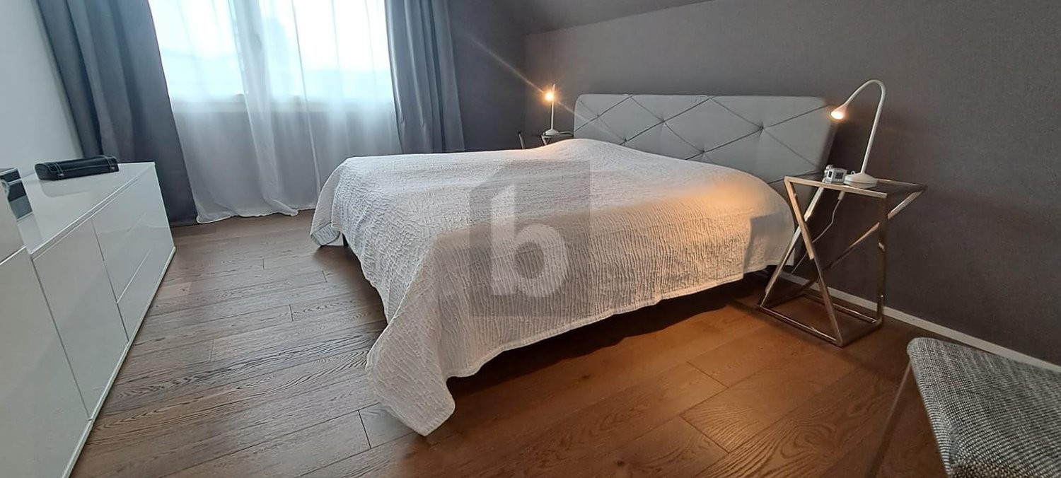 4 ½ rooms duplex, photo 3 of 4