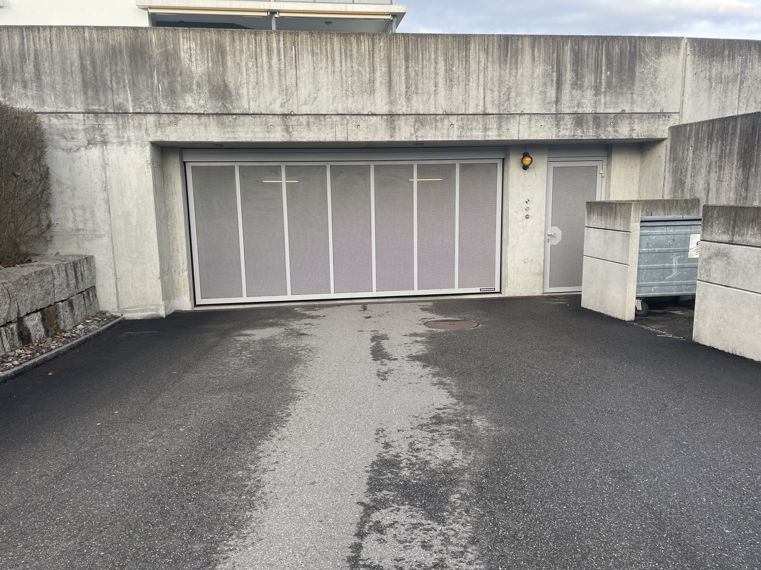 14-14m² emplacement en sous-sol