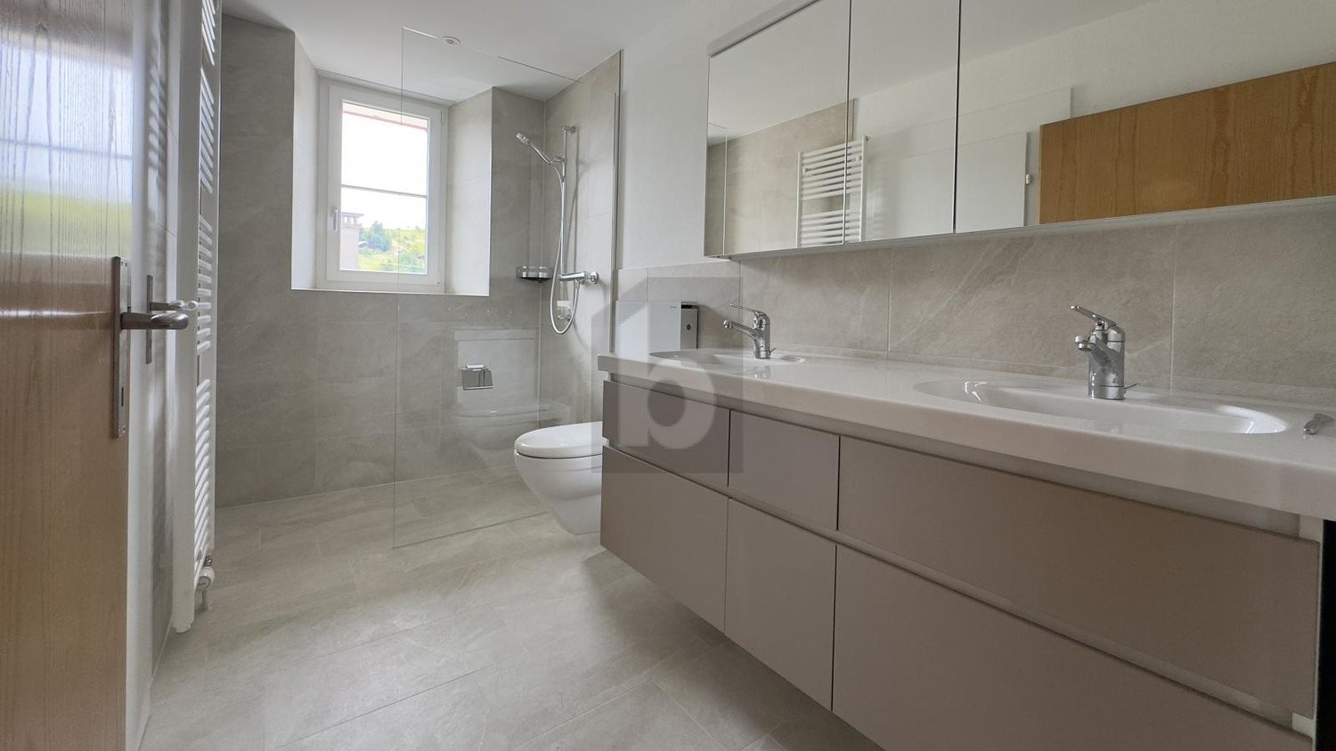 6 ½ rooms duplex, photo 4 of 4