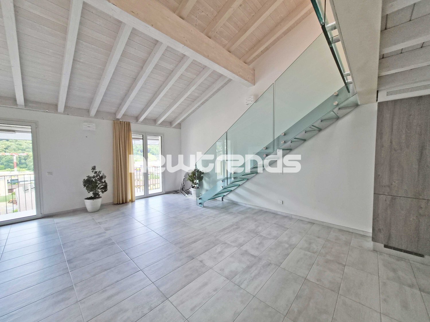 4 ½ rooms attic flat