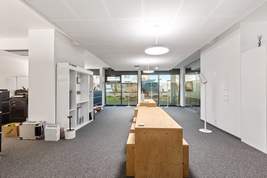 144m² commercial, photo 6 of 10
