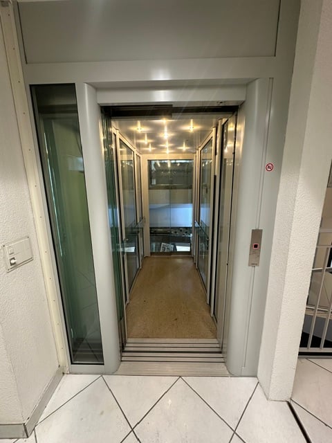 Negozio, foto 10 di 10