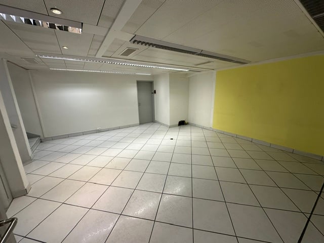 Negozio, foto 8 di 10