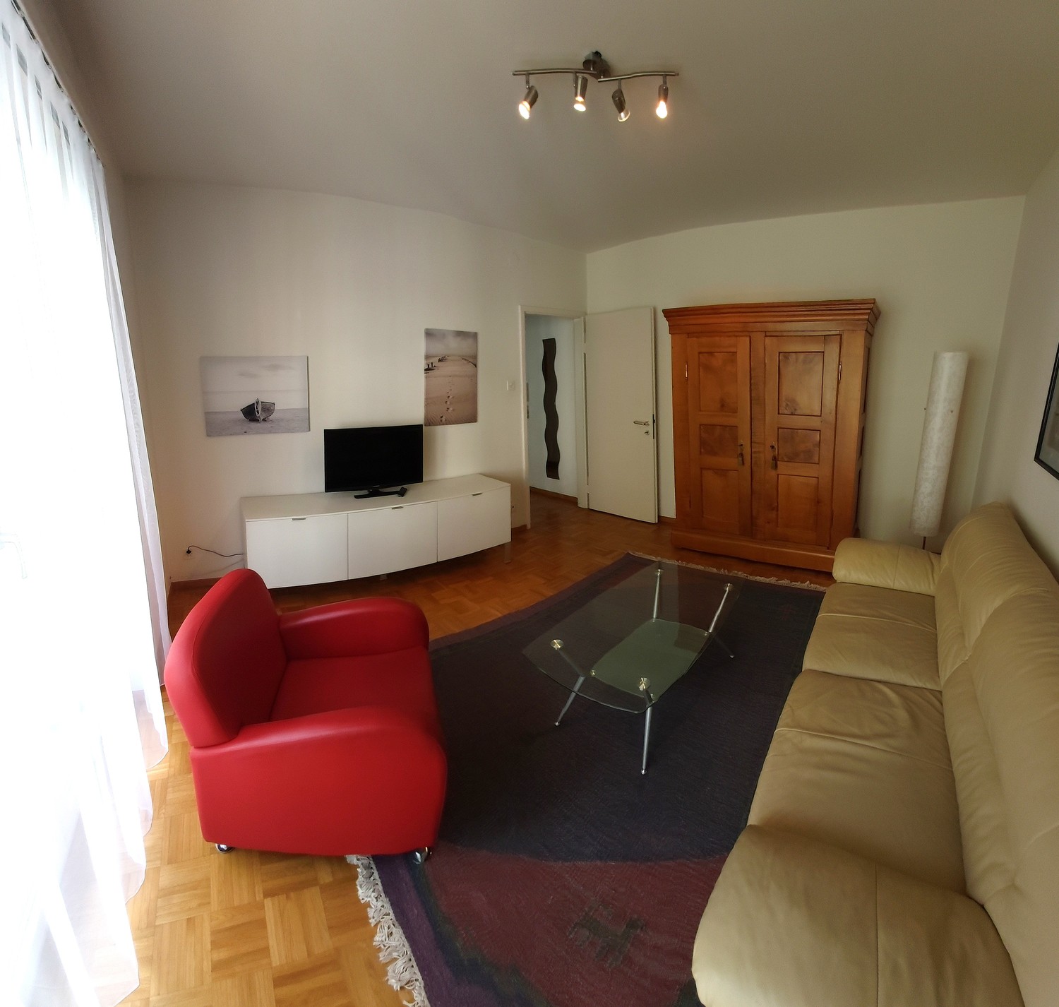 2 rooms apartment, photo 1 of 7
