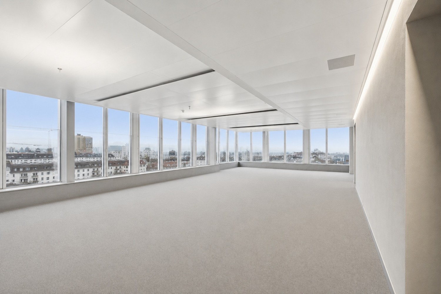 460m² office