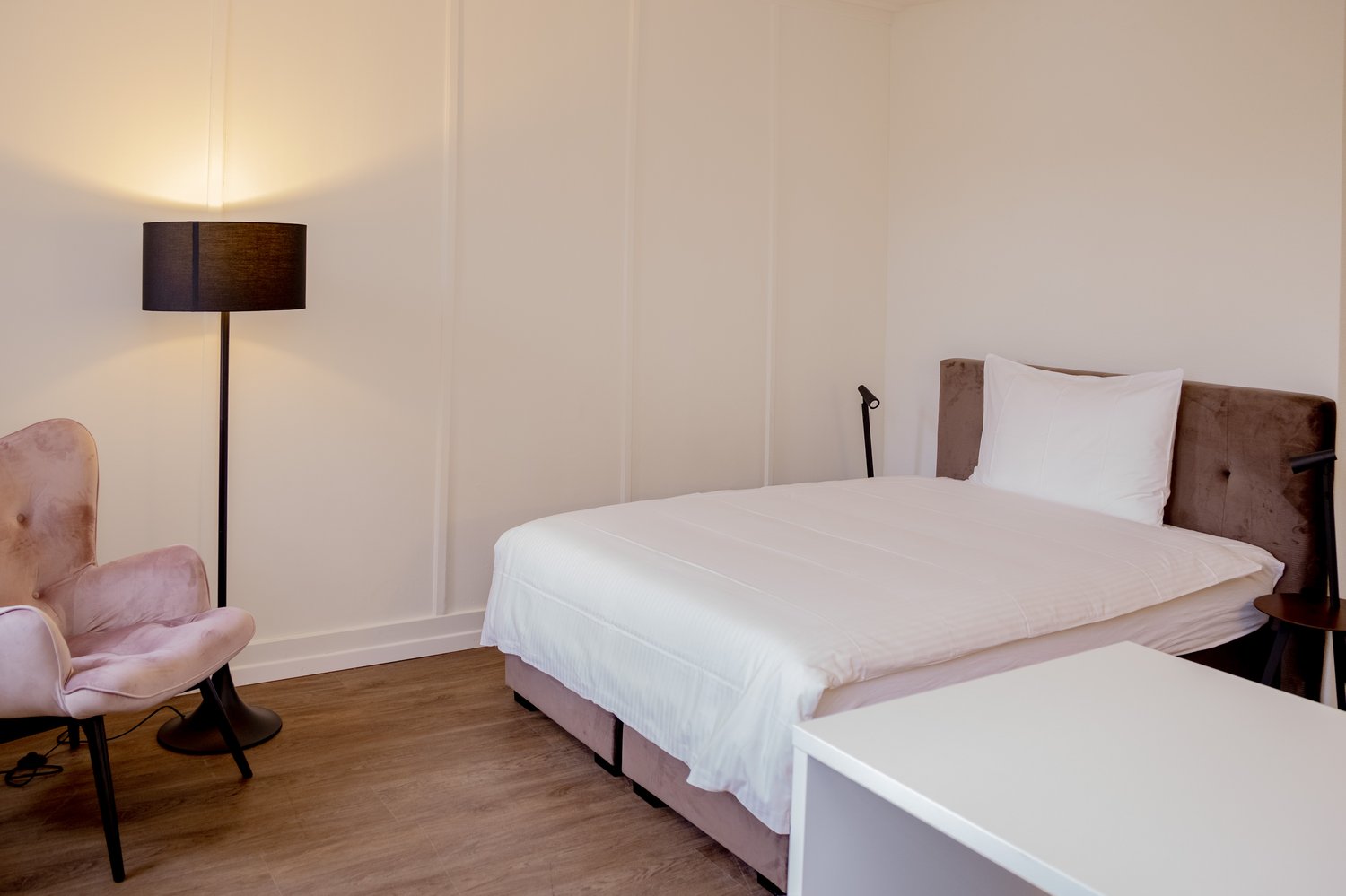 1 room furnished flat, Foto 7 von 10