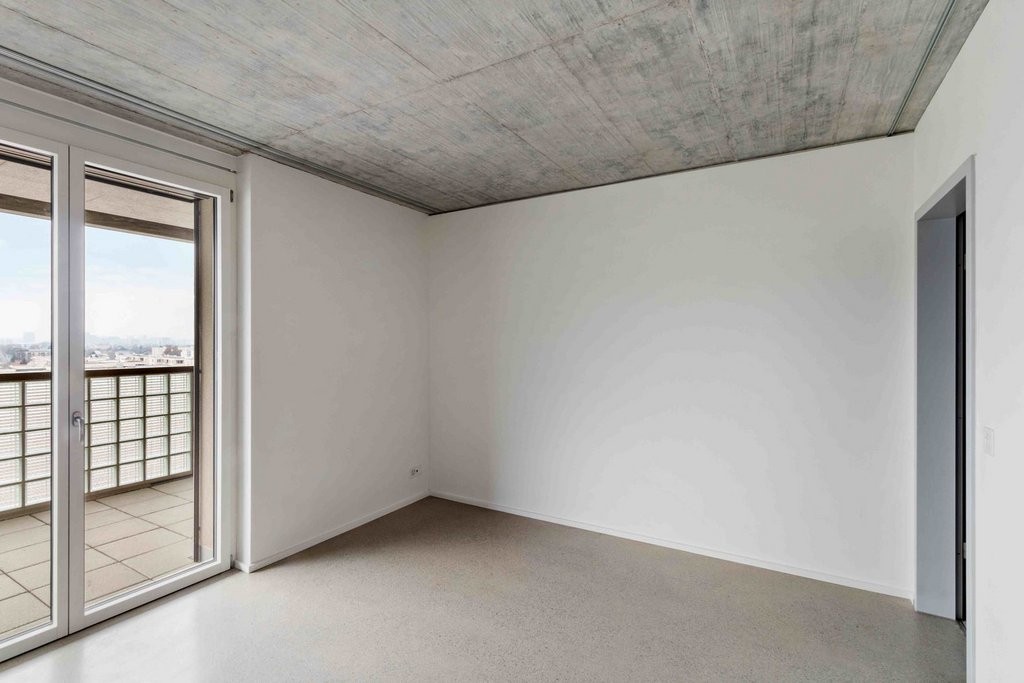 1 room loft, photo 5 of 9