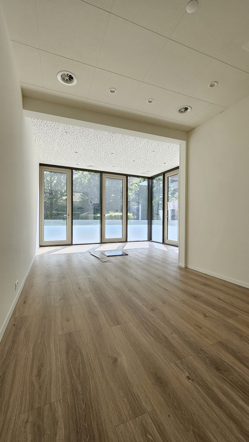 32m² commercial, photo 2 of 5