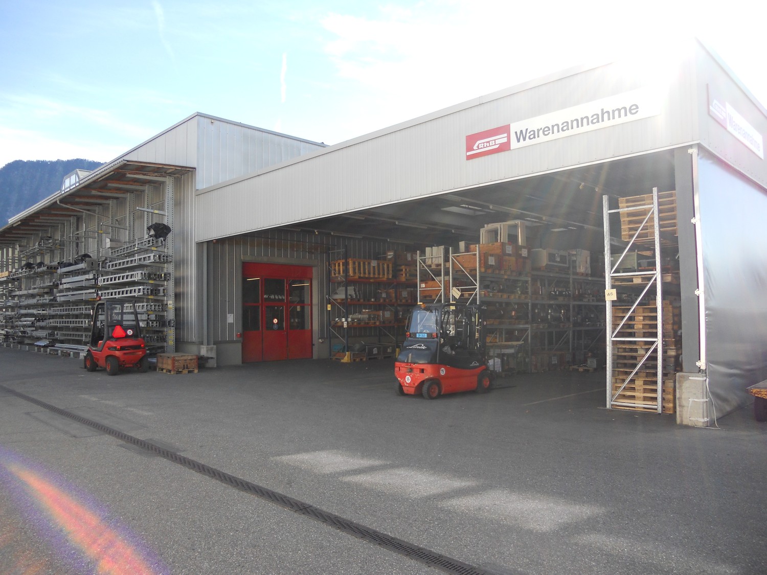 objet industriel de 1560m²