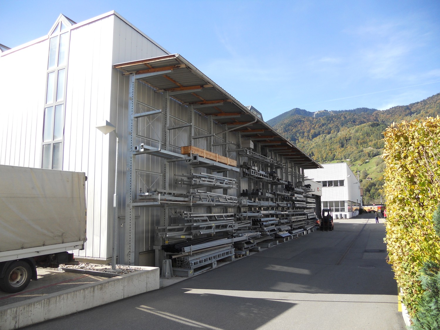 objet industriel de 1560m²
