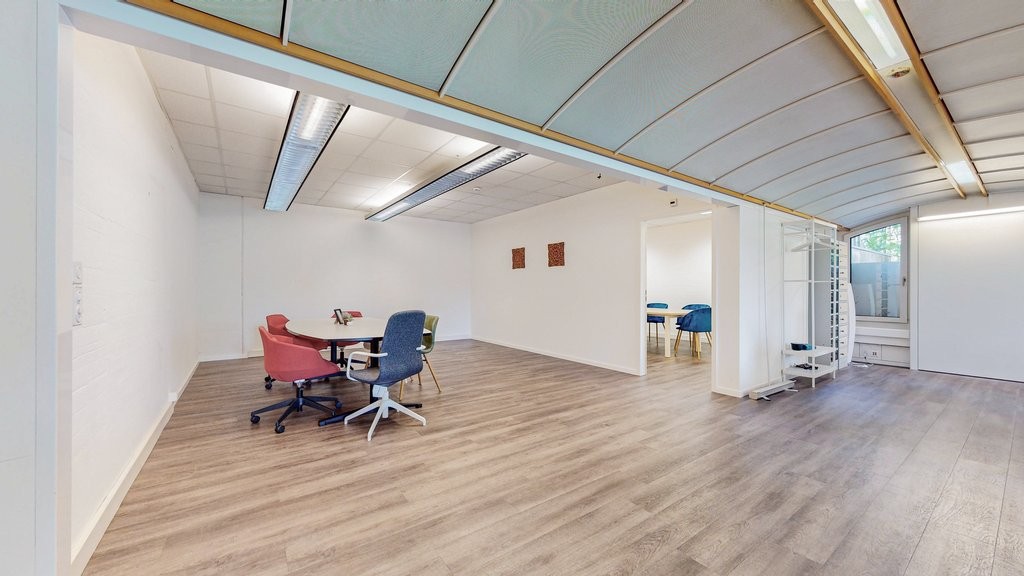 126m² office, photo 8 of 9