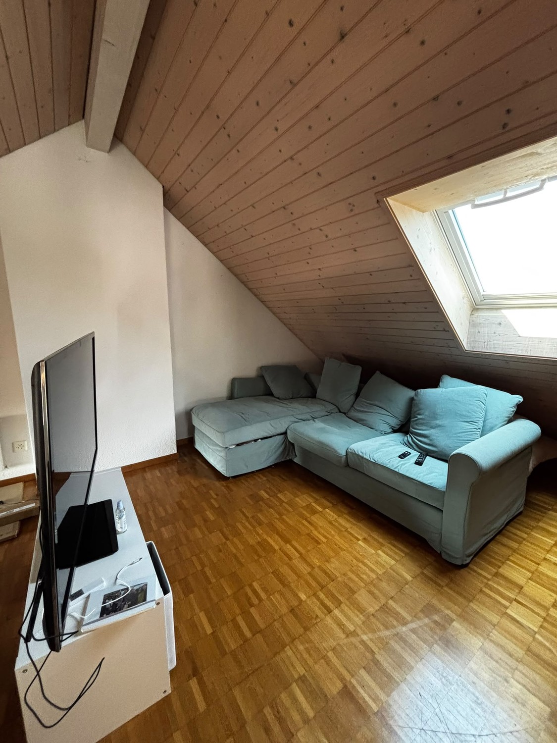 Chambre dans un appartement partagé (3)