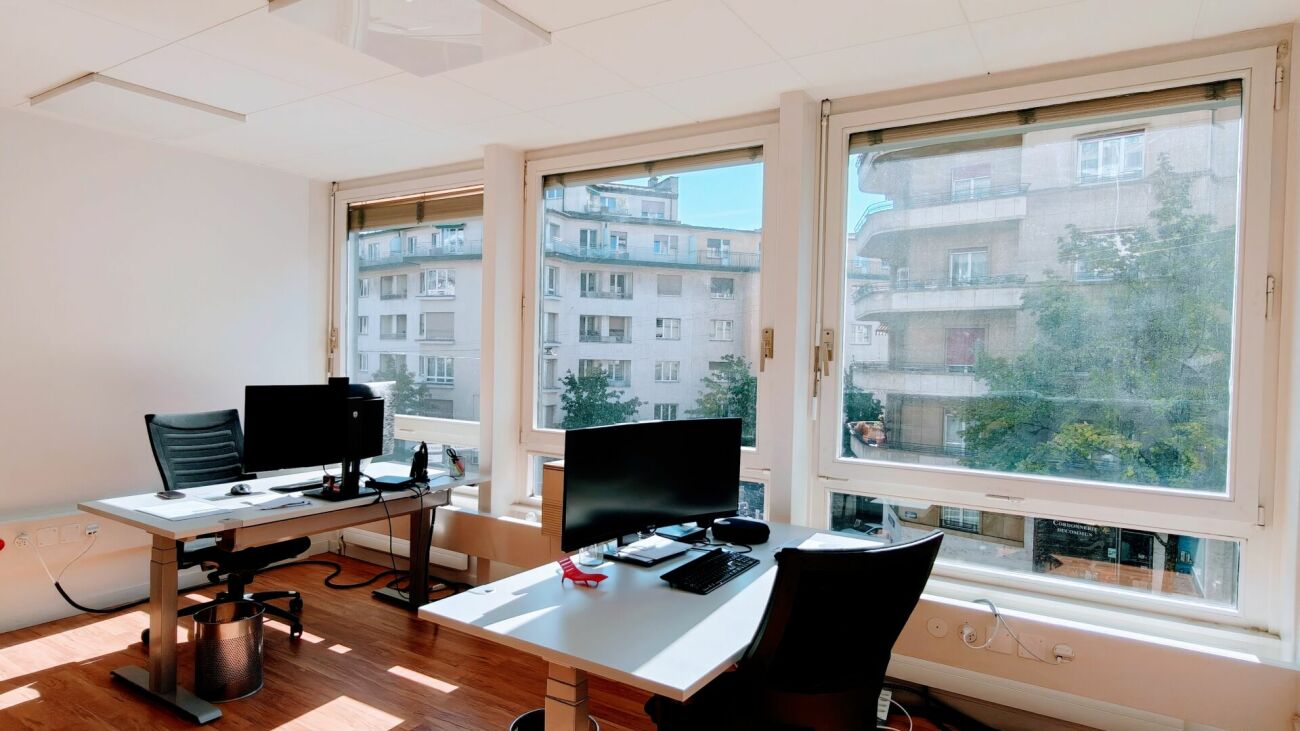 170m² office