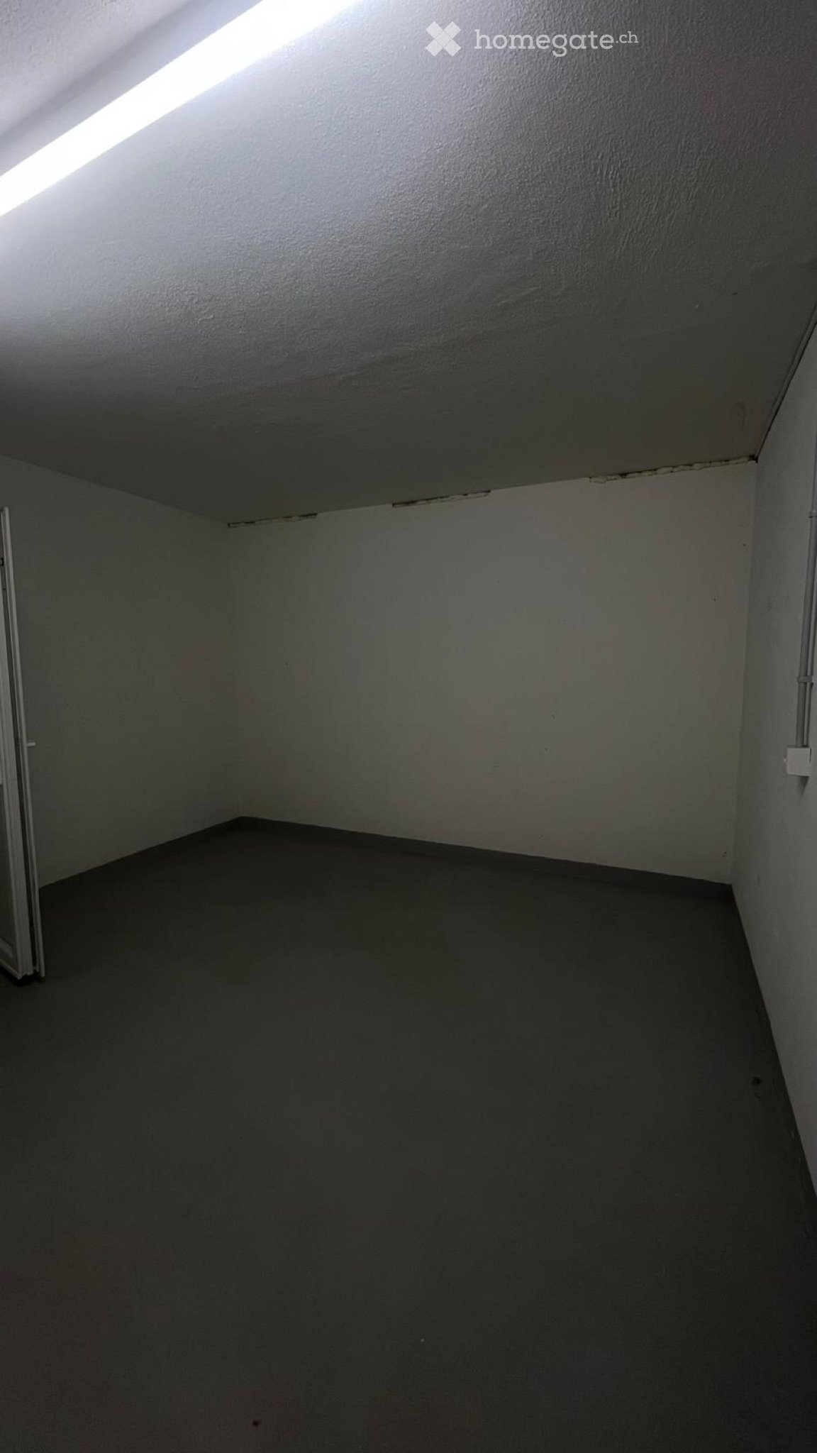1 room single room