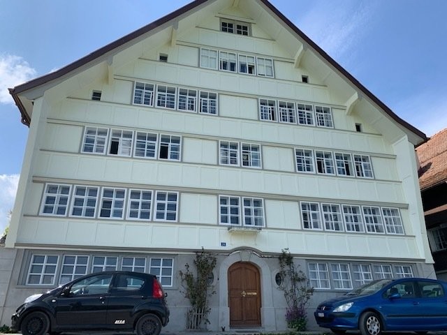 9 ½ rooms apartment, photo 2 of 10