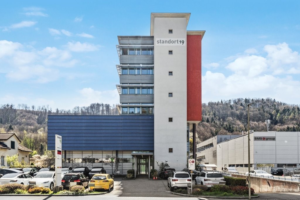 620m² commercial, photo 1 of 4
