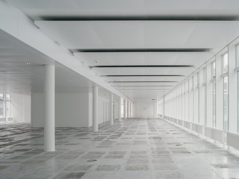 815m² commercial, photo 3 of 3