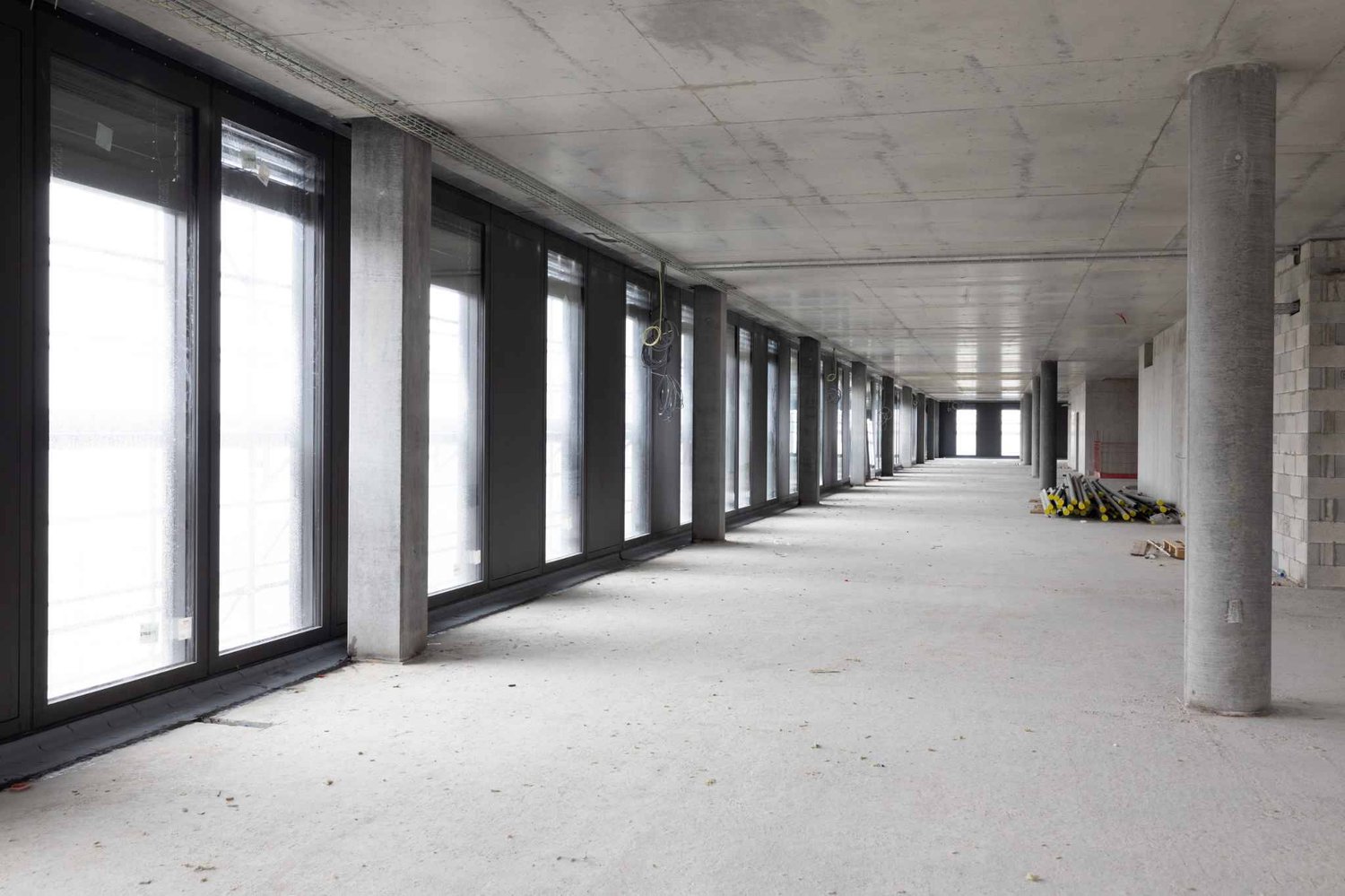 197m² office, photo 1 of 10