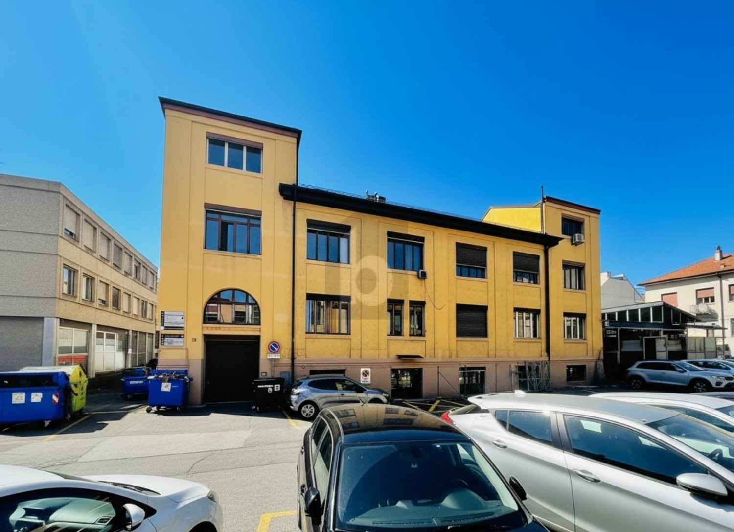 125m² office, photo 2 of 4