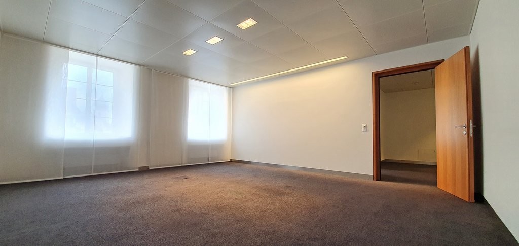 negozio di 188m²