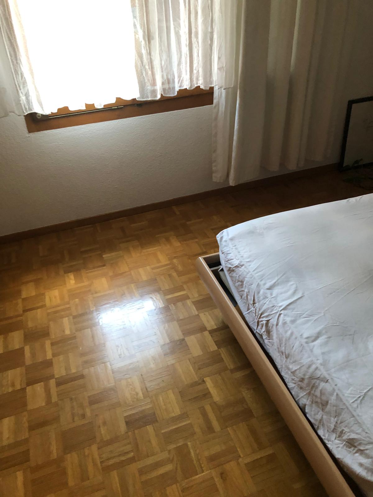 Room in a shared flat

Roommate wanted for beautiful 3.5-room apartment

For a well-maintained and fully furnished 3.5-room apartment, we are looking for a reliable and uncomplicated female or male roommate.

The apartment is completely furnished and equipped and features high-speed internet as well, photo 1 of 9