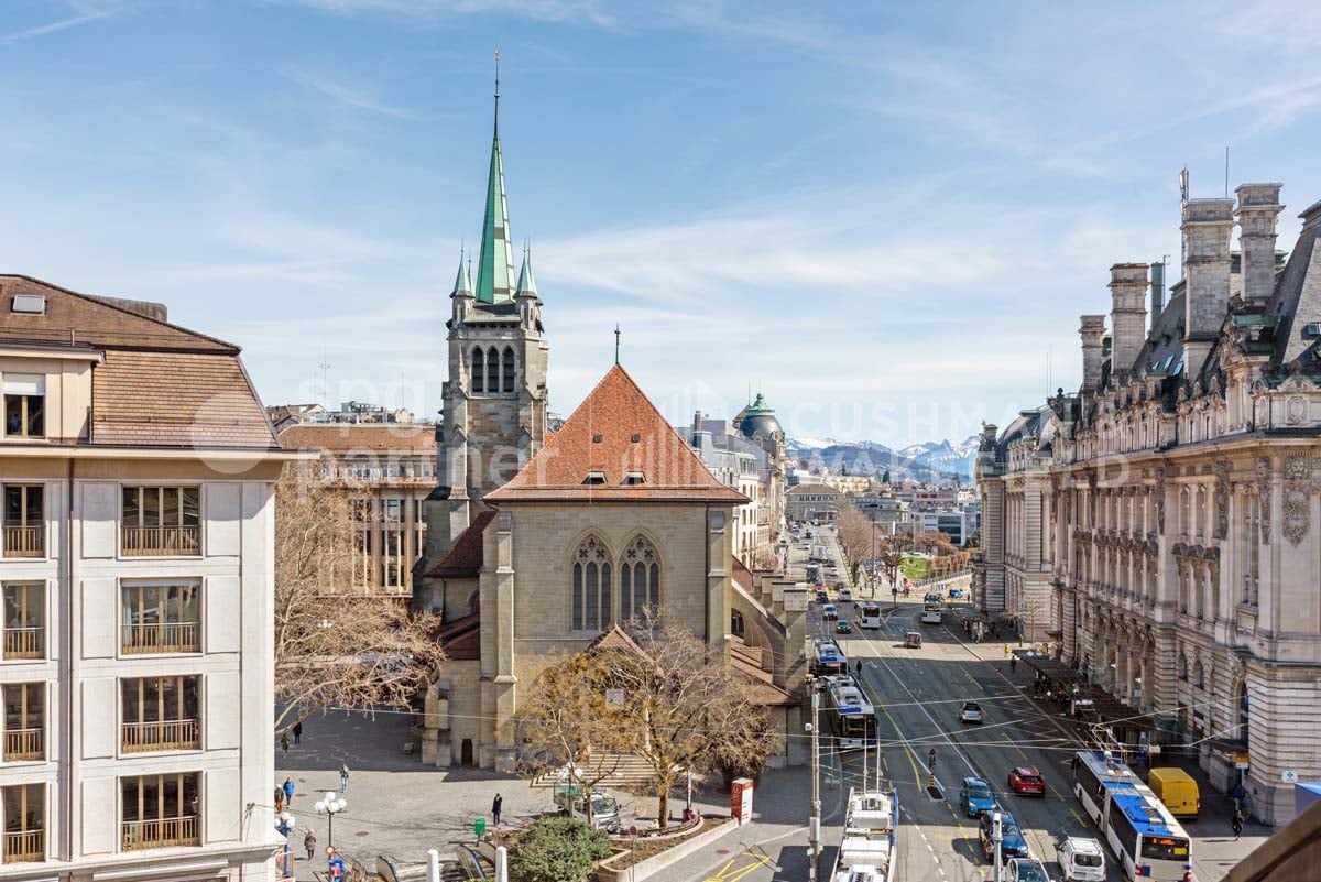 400m² office