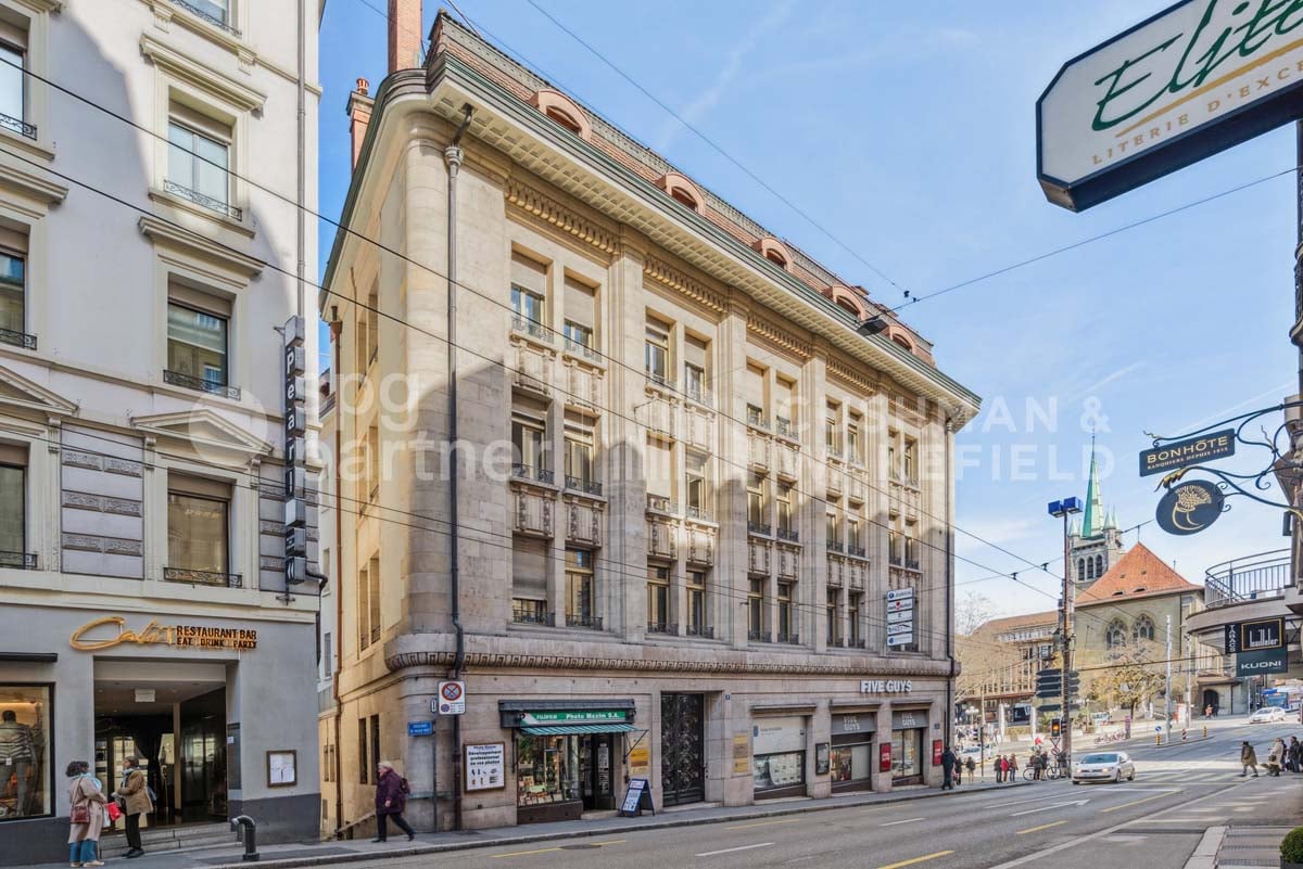 400m² office