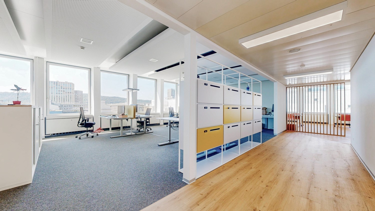 1070m² office, photo 5 of 10