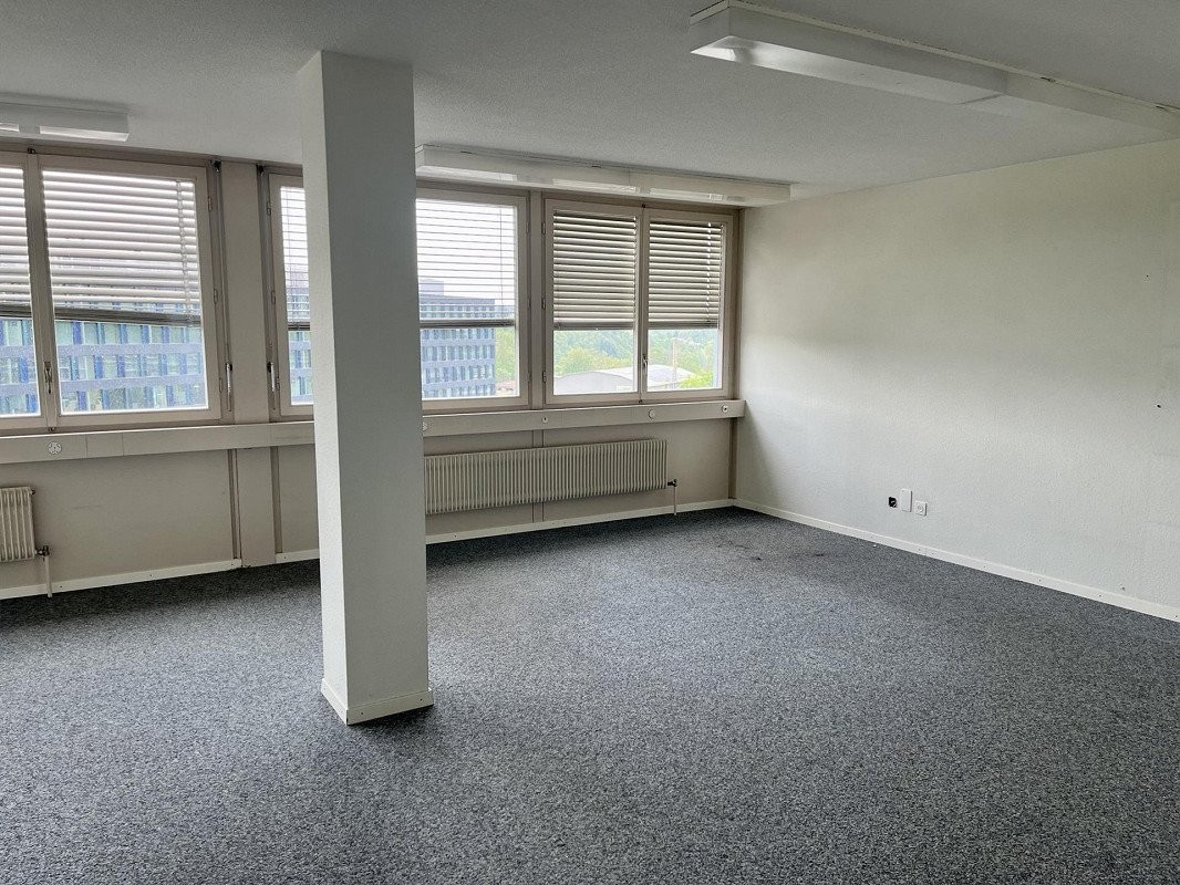 Apartment, photo 2 of 7