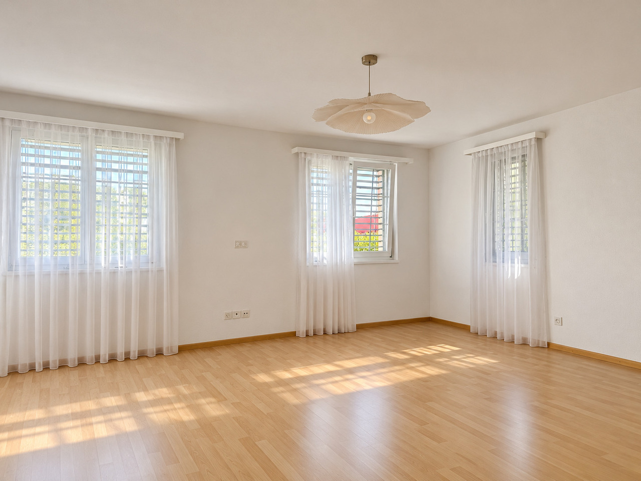 4 rooms apartment, photo 3 of 10