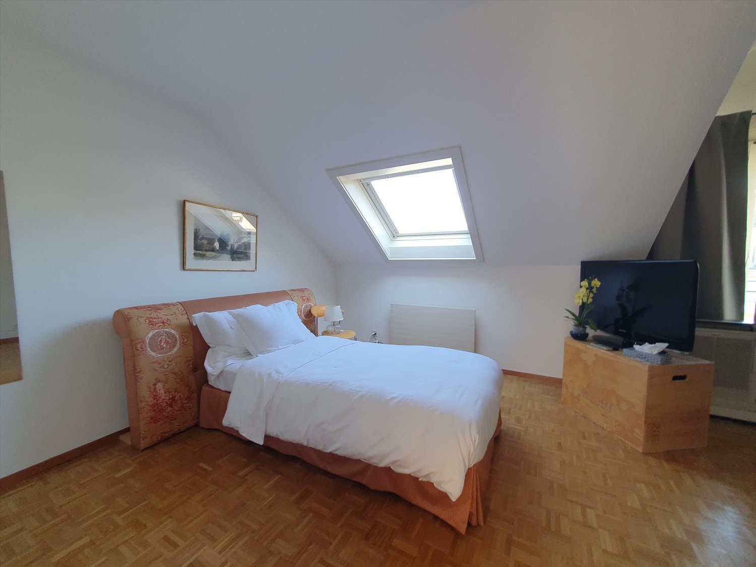 5 rooms apartment