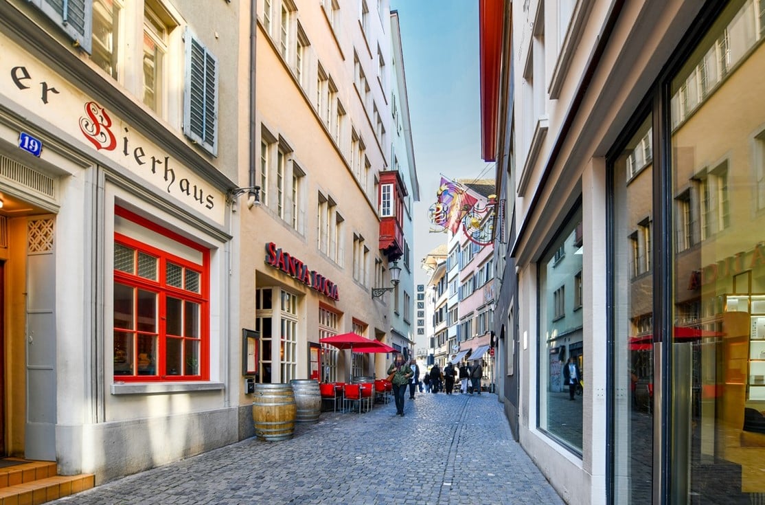 129m² shop, photo 3 of 4