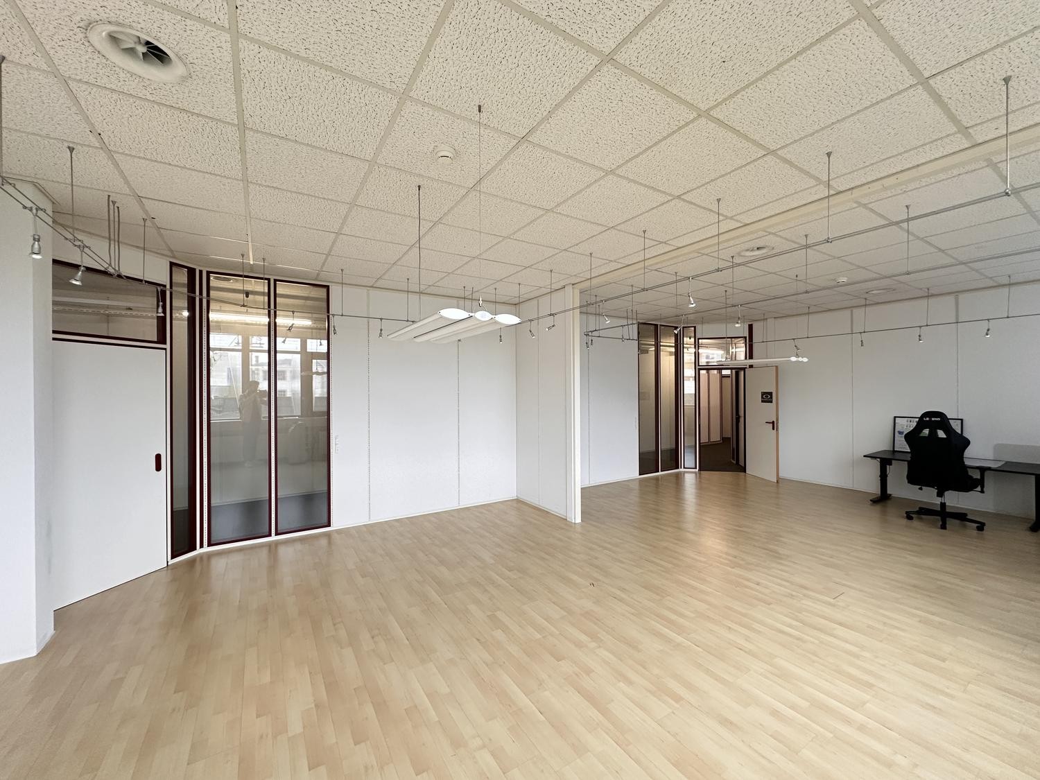 39m² office