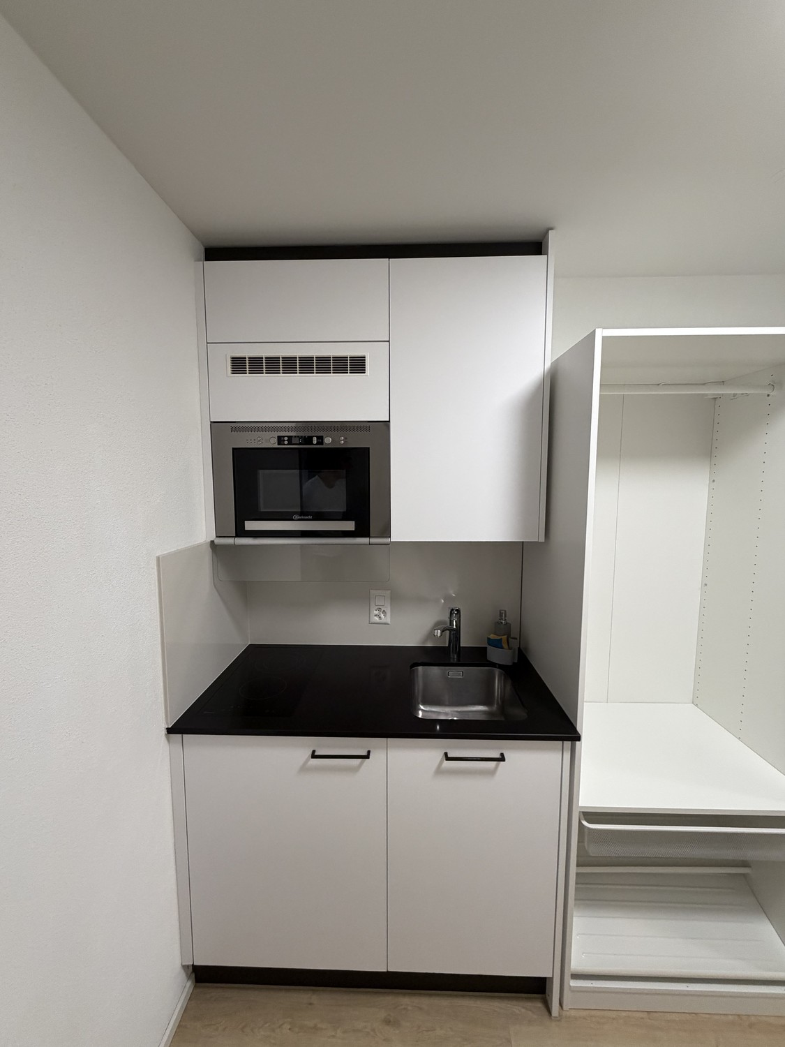 1 room apartment, photo 4 of 6
