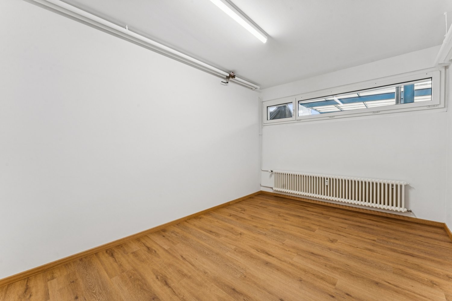 Hobby room, photo 4 of 4