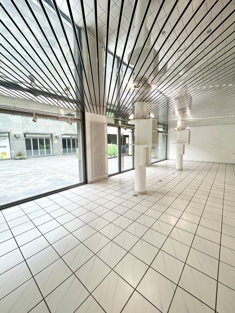 50m² shop, photo 5 of 5