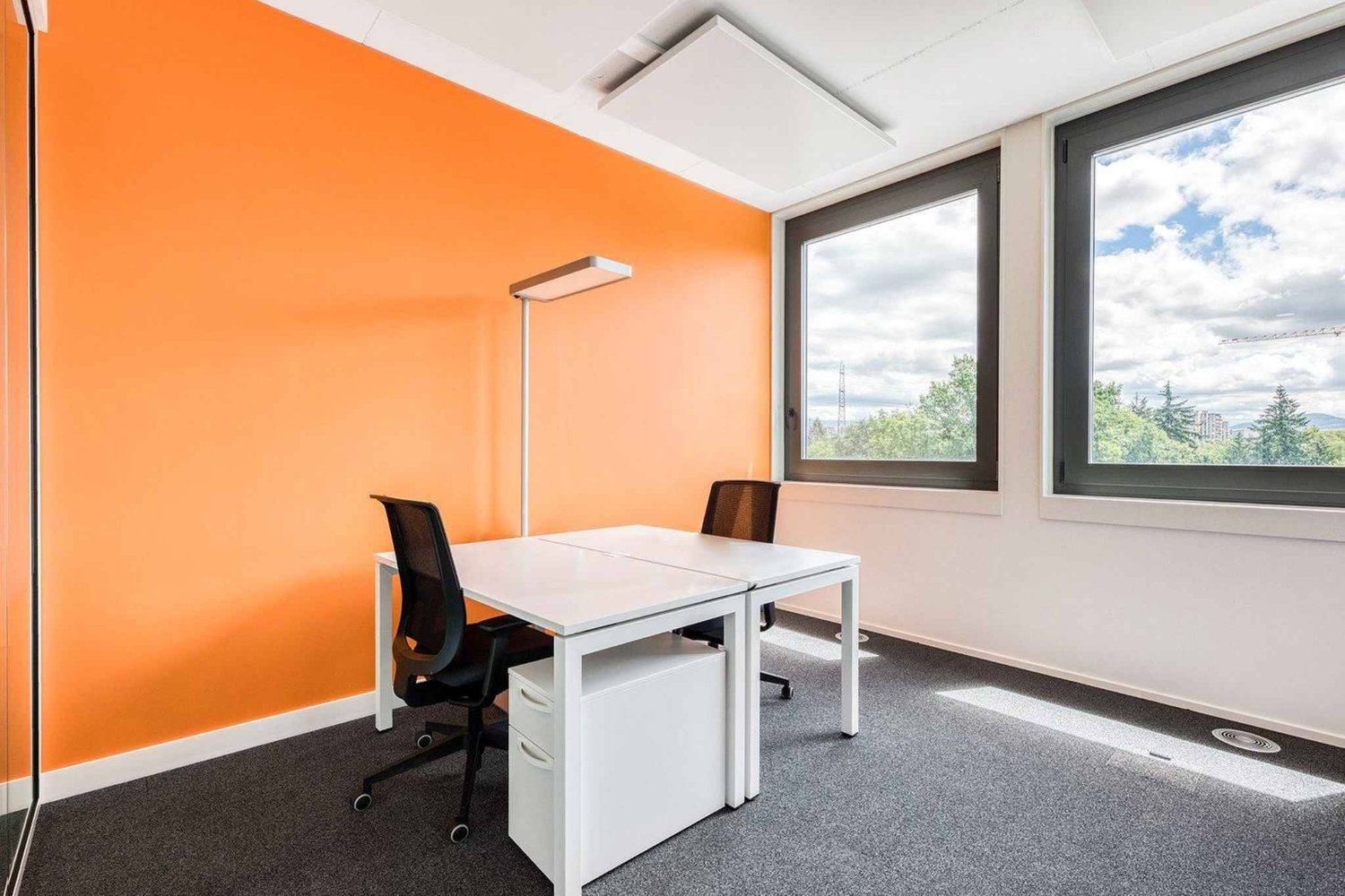 50m² office, photo 3 of 5