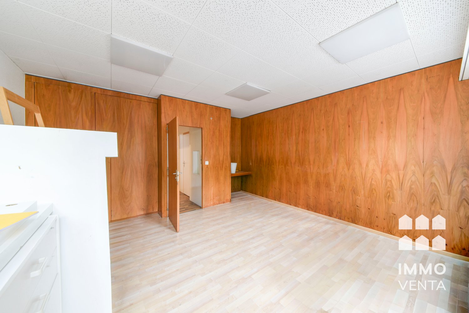 Atelier, photo 7 of 10