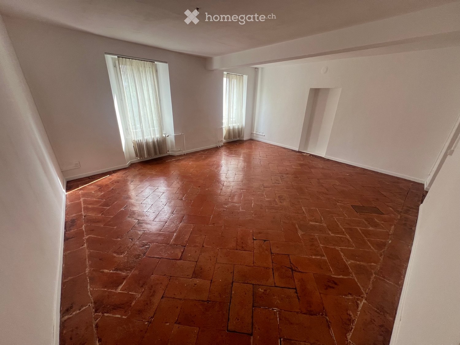 5 rooms apartment, photo 2 of 5
