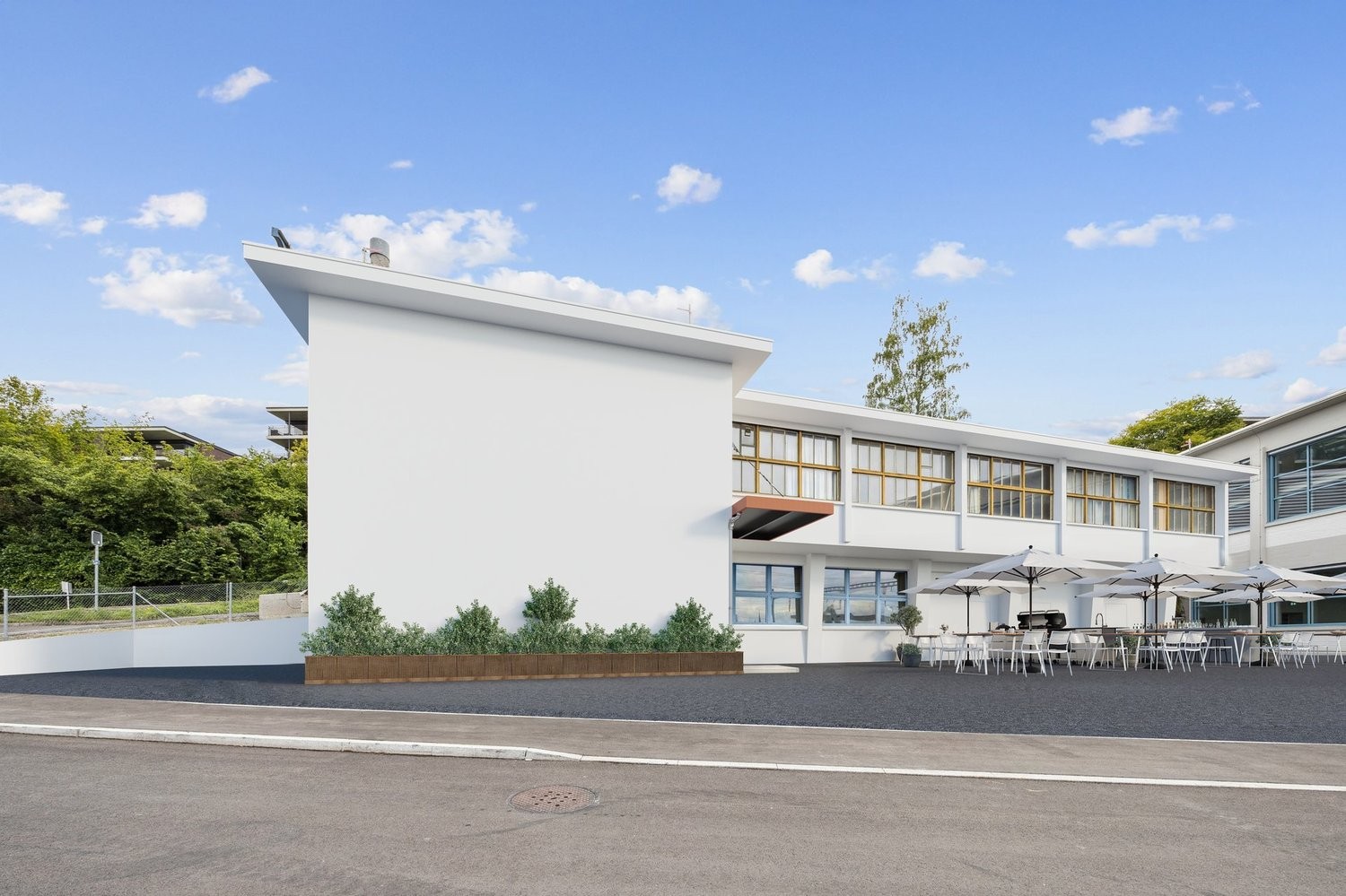 317m² office