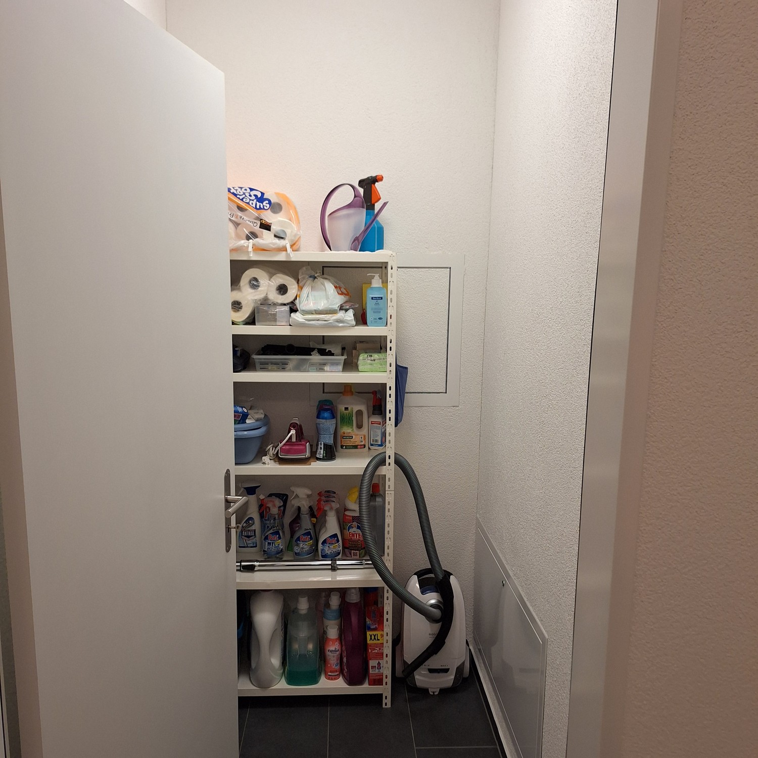 Chambre dans un appartement partagé