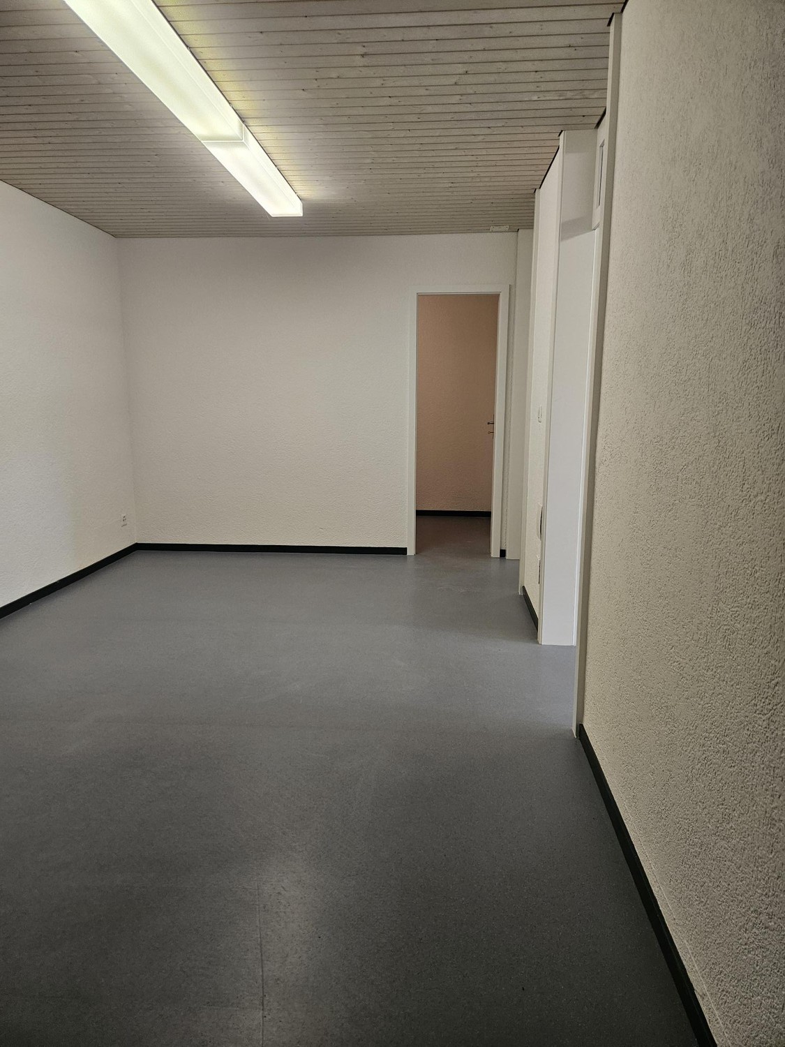 65m² ufficio, foto 5 di 5
