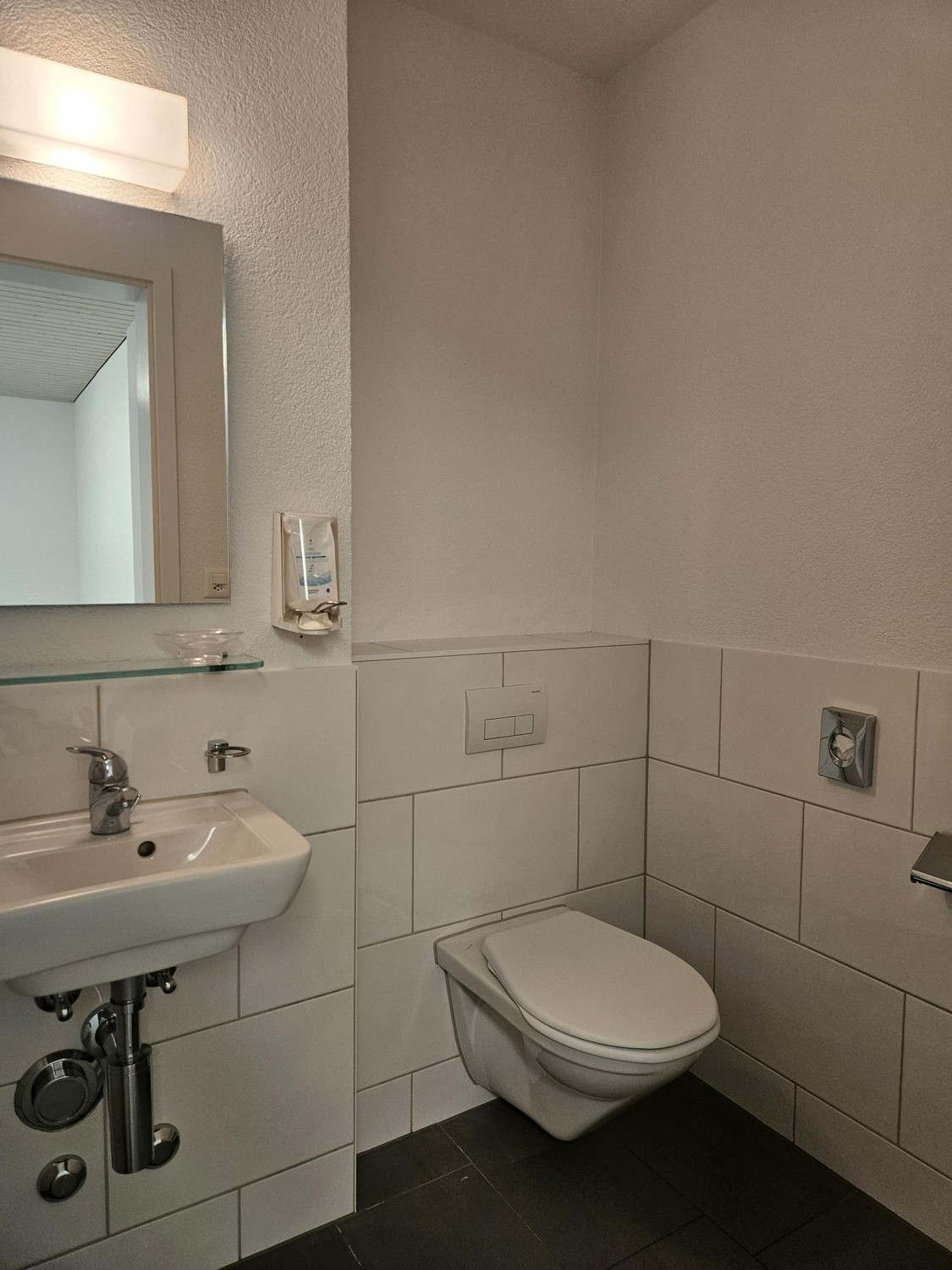 65m² ufficio, foto 2 di 5