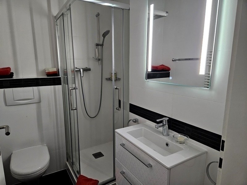 4 Zimmer möblierte Wohnung