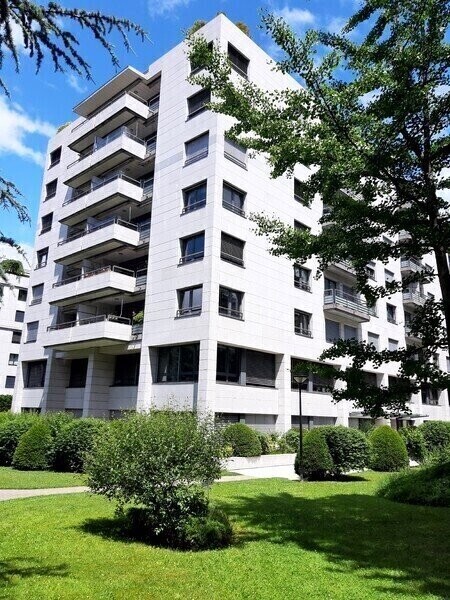 4 Zimmer möblierte Wohnung