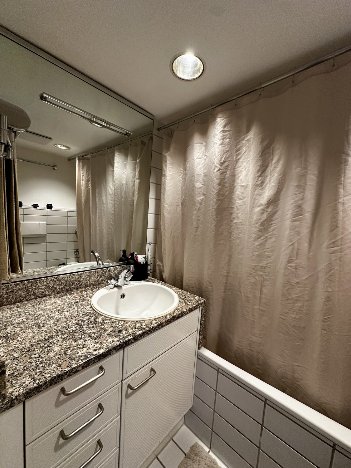 2 room apartment