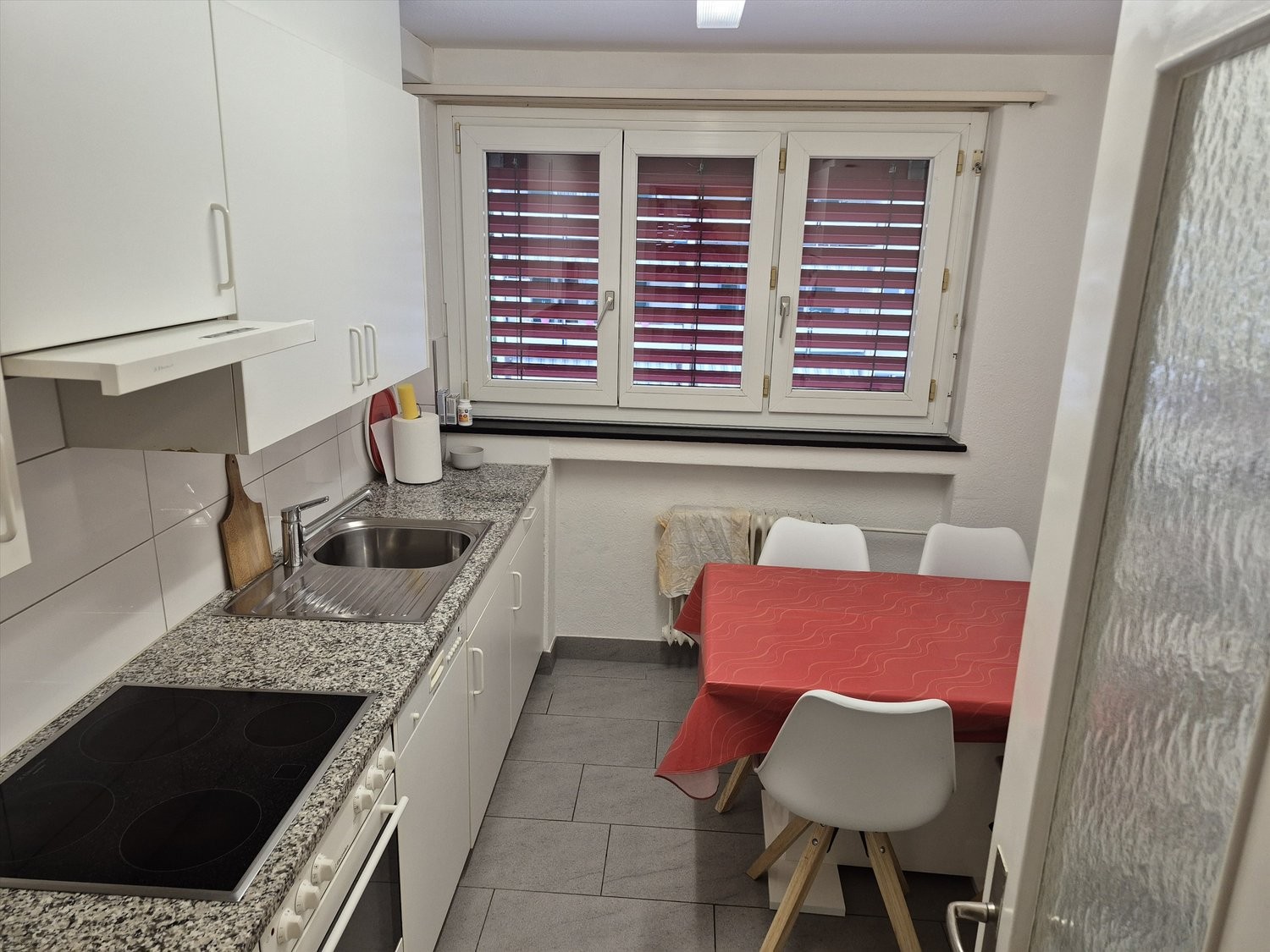 4 rooms apartment, photo 2 of 3